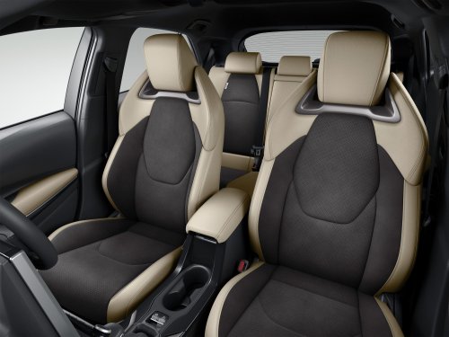 Toyota Gave The Corolla A Mustard Coat Because It Couldn’t Give It A New Face
