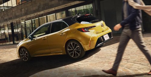 Toyota, Toyota Corolla, Toyota Gave The Corolla A Mustard Coat Because It Couldn’t Give It A New Face