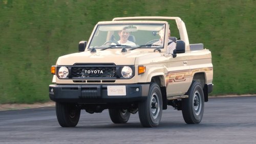 Toyota, Toyota Land Cruiser, Toyota’s Shortest Land Cruiser Has A Windshield That Folds Flat For Throwing Lassos