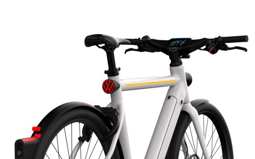 VW’s New E-Bike Has Radar, A Rear Camera, And Fighter-Pilot Glasses