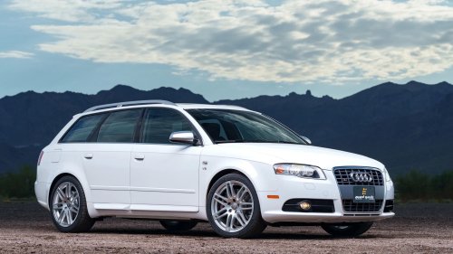Audi, Audi S4, Audi V8, This 3,700-Mile Audi S4 Wagon Has A V8, Three Pedals, And A Catch Every Buyer Inherits