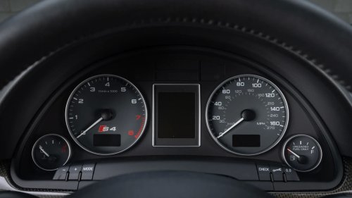 This 3,700-Mile Audi S4 Wagon Has A V8, Three Pedals, And A Catch Every Buyer Inherits