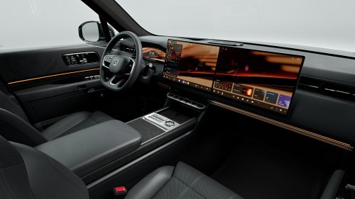 Zeekr, SUV, BMW, BMW X7, Zeekr’s Biggest, Plushest SUV Rolls Into Europe With 897 HP To Take On The BMW X7