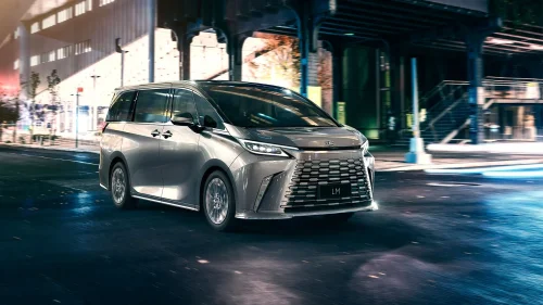 GAC, Lexus, Lexus LM, GAC’s M8 Minivan Costs Less Than Half A Lexus LM 500h, But Nothing About It Feels Halved