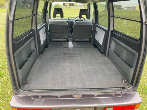 This Honda Kei Van Needs A Lifetime And All Five Gears Just To Hit 60 MPH
