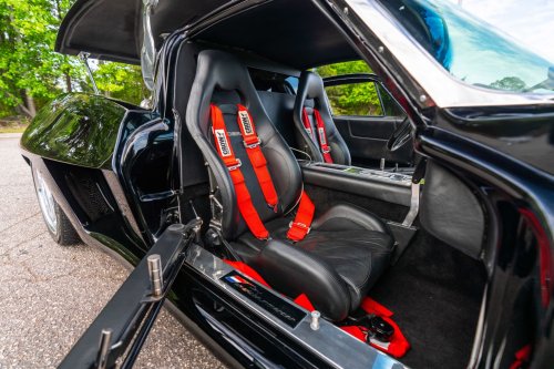 This Mid-Engine Split-Window ’63 Corvette C2 Is Guaranteed To Split Opinion