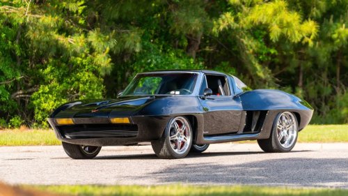 This Mid-Engine Split-Window ’63 Corvette C2 Is Guaranteed To Split Opinion
