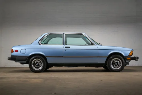 Driven Just 9K Miles, This 1977 BMW E21 Is About As Frozen In Time As It Gets