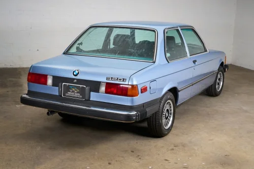 Driven Just 9K Miles, This 1977 BMW E21 Is About As Frozen In Time As It Gets