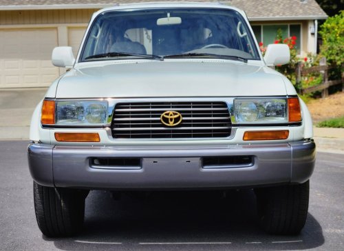 Toyota Built The 1997 Land Cruiser To Be Thrashed, This One Did 170 Miles A Year