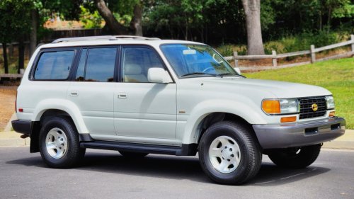 Toyota Built The 1997 Land Cruiser To Be Thrashed, This One Did 170 Miles A Year