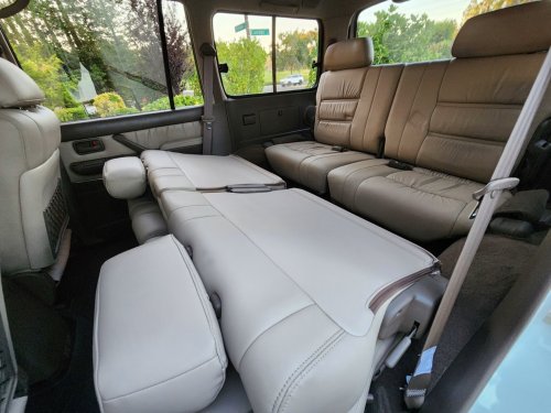 Toyota Built The 1997 Land Cruiser To Be Thrashed, This One Did 170 Miles A Year