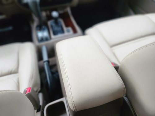 Toyota Built The 1997 Land Cruiser To Be Thrashed, This One Did 170 Miles A Year