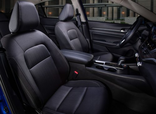 Nissan, Nissan Built 149 Altimas With Airbags Held In Place By The Wrong Bolts
