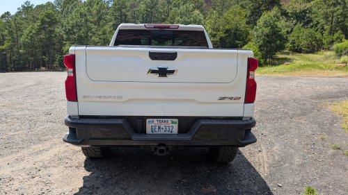 Chevy’s 2026 Silverado ZR2 Is A Trail Weapon That Hates The Drive-Through