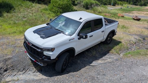 Chevy’s 2026 Silverado ZR2 Is A Trail Weapon That Hates The Drive-Through