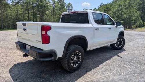 Chevy’s 2026 Silverado ZR2 Is A Trail Weapon That Hates The Drive-Through