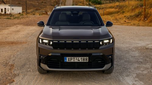 The New 2027 Jeep Compass e-Hybrid’s Rugged Looks Write A Check It Can’t Cash