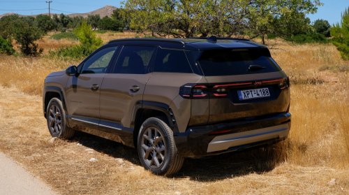 The New 2027 Jeep Compass e-Hybrid’s Rugged Looks Write A Check It Can’t Cash