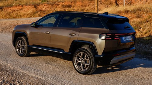 The New 2027 Jeep Compass e-Hybrid’s Rugged Looks Write A Check It Can’t Cash