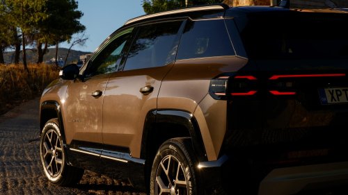The New 2027 Jeep Compass e-Hybrid’s Rugged Looks Write A Check It Can’t Cash
