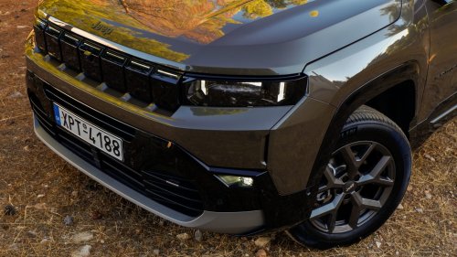 The New 2027 Jeep Compass e-Hybrid’s Rugged Looks Write A Check It Can’t Cash