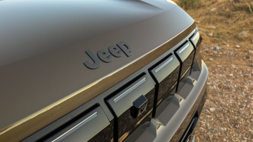 The New 2027 Jeep Compass e-Hybrid’s Rugged Looks Write A Check It Can’t Cash