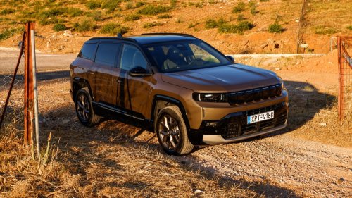 The New 2027 Jeep Compass e-Hybrid’s Rugged Looks Write A Check It Can’t Cash