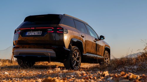 The New 2027 Jeep Compass e-Hybrid’s Rugged Looks Write A Check It Can’t Cash