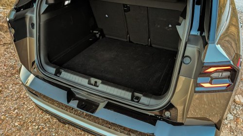 The New 2027 Jeep Compass e-Hybrid’s Rugged Looks Write A Check It Can’t Cash