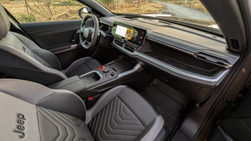 The New 2027 Jeep Compass e-Hybrid’s Rugged Looks Write A Check It Can’t Cash