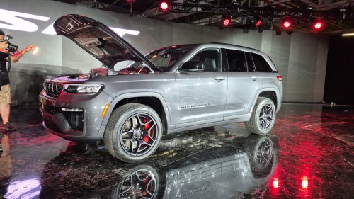 SRT Made A Turbo-Six Deliver Hellcat Levels Of Performance And Shoved It Into A Jeep