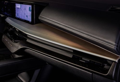 Nissan’s 2027 Murano Adds Dark Armor Menace But Takes Away Your Cheapest Way In