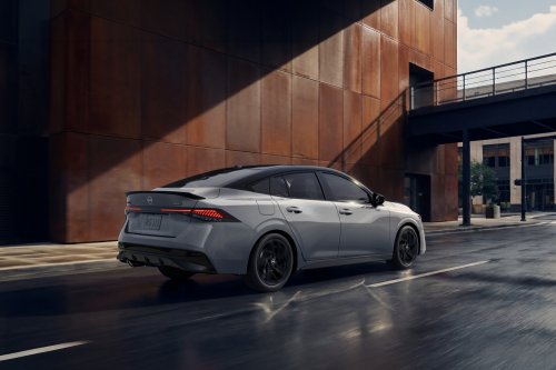 Nissan, Nissan Sentra, 2027 Nissan Sentra Goes Dark With New Midnight Edition