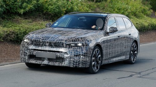 BMW’s Facelifted 5-Series Wagon Is Getting A Neue Klasse Transplant