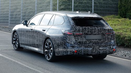 BMW’s Facelifted 5-Series Wagon Is Getting A Neue Klasse Transplant