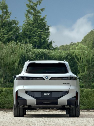 BMW And Kith Throw A V10 And 6-Speed Manual Into First-Gen X5