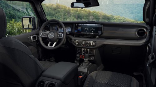 Jeep, Jeep Wrangler, Jeep’s Latest Special Edition Is A Blacked Out Wrangler For Mama Bears