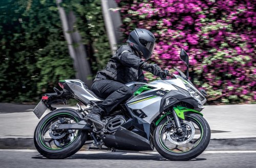 Kawasaki’s New $7,899 Electric Ninja Makes Just 12 HP For 15 Seconds