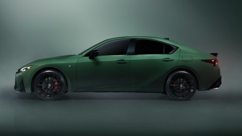 Lexus Still Sells A Naturally Aspirated V6 Sports Sedan, And Only 350 Get This Green One