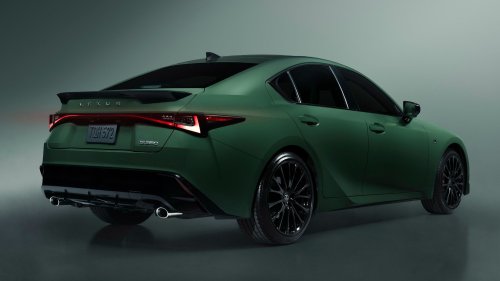 Lexus Still Sells A Naturally Aspirated V6 Sports Sedan, And Only 350 Get This Green One