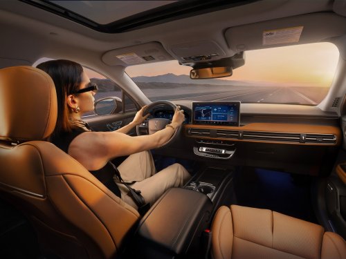 Lincoln, The Lincoln Corsair Is Back As An Overpriced, Chinese Import