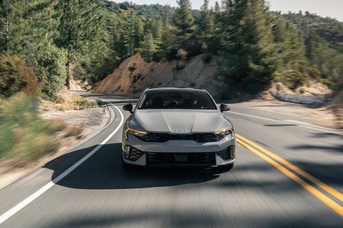 Kia Isn’t Replacing The K5 For 2028, It’s Copying Toyota’s Camry Playbook Instead