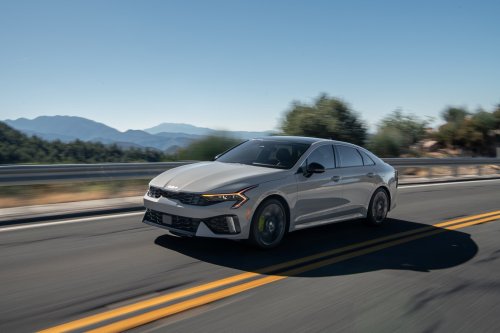 Kia Isn’t Replacing The K5 For 2028, It’s Copying Toyota’s Camry Playbook Instead