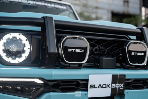 Classic Land Cruiser 70 Trades No-Frills Ruggedness For Brabus Vibes