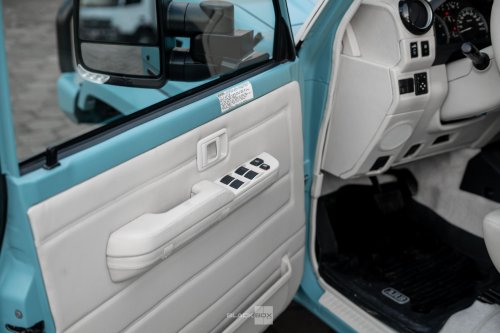 Classic Land Cruiser 70 Trades No-Frills Ruggedness For Brabus Vibes
