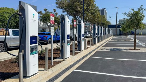 Tesla, The Best Fast Charging Experience In America Isn’t From Tesla