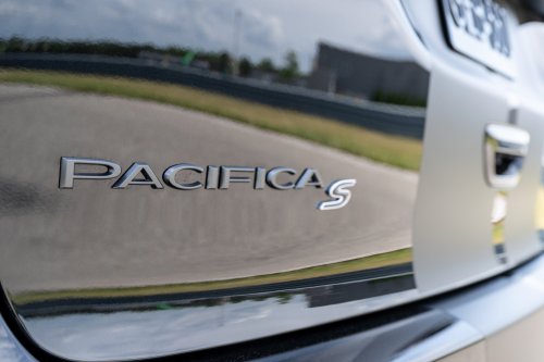 Chrysler’s Slammed Pacifica Concept Is A Hellcat Away From Perfection