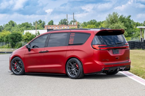 Chrysler’s Slammed Pacifica Concept Is A Hellcat Away From Perfection