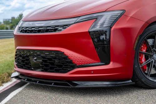 Chrysler’s Slammed Pacifica Concept Is A Hellcat Away From Perfection